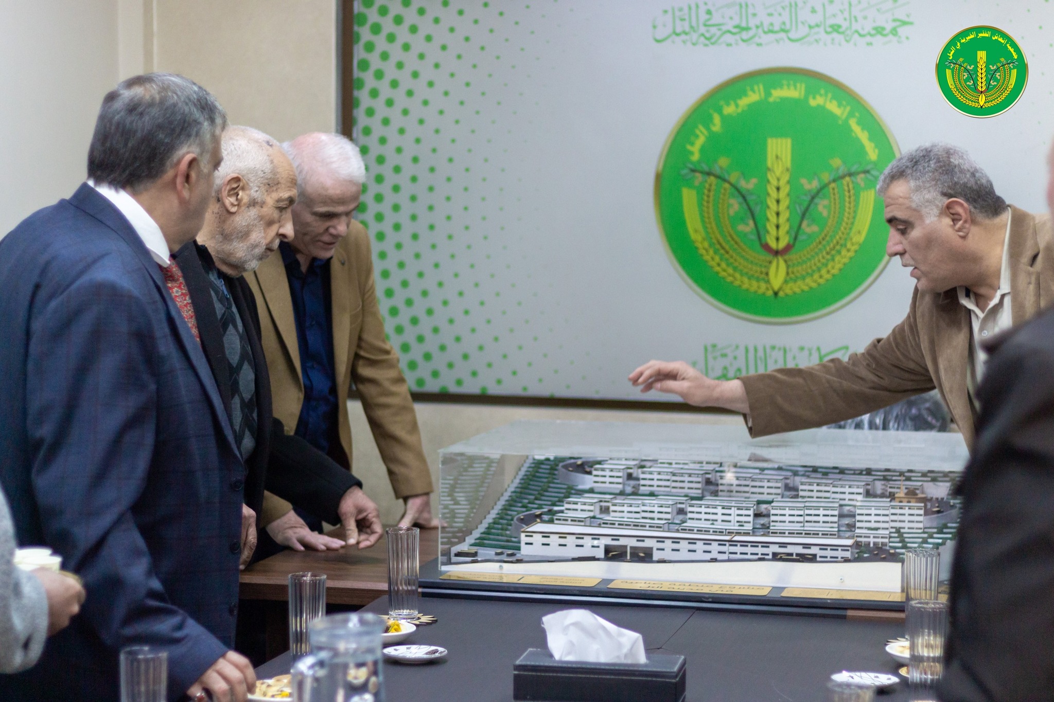 بعض الصور الجميلة من زيارة المهنئين بعيد الفطر السعيد.✨💚